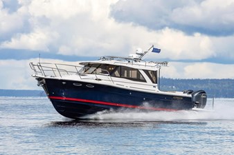 2026 Cutwater C-32 C - Jensen Beach, FL 28 2025 Cutwater 30 Coupe