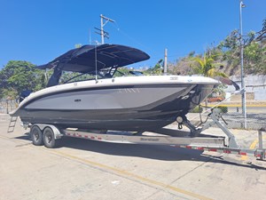 2020 Sea Ray 290 SDX OB @ Acapulco 4 