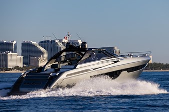 2021 Riva 76' Bahamas 123 