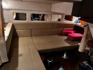 35 SUNDANCER 5 Aft Stateroom