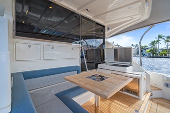 Sapphire 43 27