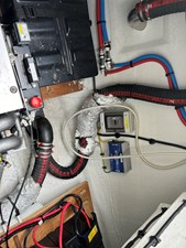 LAGOON 50 52 STBD ENGINE ROOM4