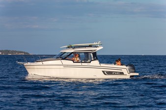 Jeanneau NC795 S2 1 