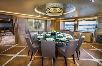 SEHAMIA 10 M/Y SEHAMIA Gulf craft Majesty 155