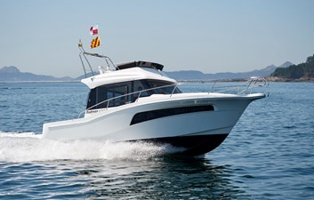 1090 EVOLUTION FLYBRIDGE 5 2022-08-02-Rodman-1090-P1133001-1