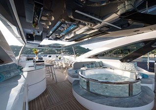 DREAMLINE 35 2 DL35 Sistership sundeck