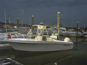 23' Hydra-Sports 2000 Seahorse 73 