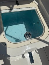 Robalo R277 6 