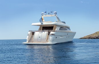 VYNO 8 Exterior