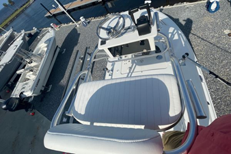 2010 Sea Hunt 27 Game Fish 23 24