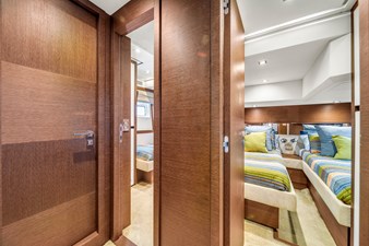 2015 Prestige 750 70 