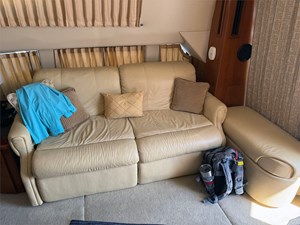 36' Carver 2003 360 Sport Sedan 15 