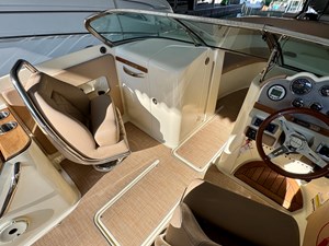 018 Chris-Craft Launch 27 Heritage Trim Edition Surf 31 