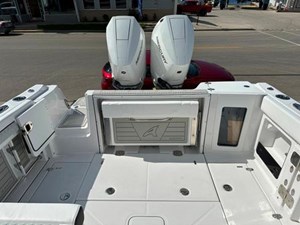 2024 Blackfin 302 DC 8 
