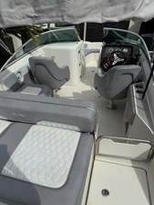 Sea Ray 220 Sundeck 2 WhatsApp Image 2025-02-28 at 8.28.10 AM