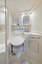 Sea Ray 380 Sundancer 11 HighRes-11