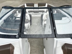 2019 Scarab 255 ID Open 39 40