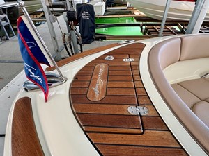 018 Chris-Craft Launch 27 Heritage Trim Edition Surf 47 