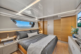 2015 Custom Line Navetta 28 62 92' Ferretti Custom Yacht _D'Vinci_-23