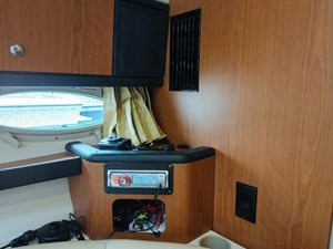 2004 Chaparral 310 Signature 18 