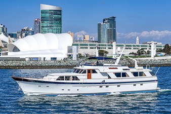 1984 Burger Raised Pilothouse 5 Burger 86' Port View