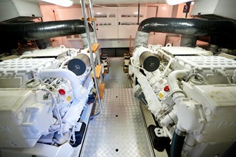 Natalia 16 Sala motori