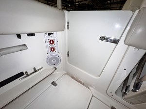 2018 Boston Whaler 280 Outrage 11 