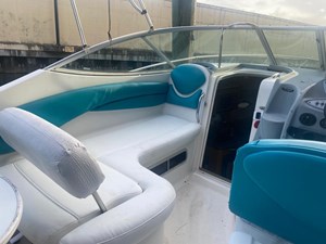 2004 Maxum Cruiser 8 