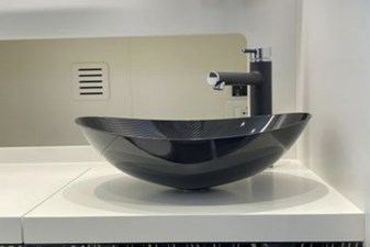 Canados Gladiator 493 30 CANADOS GLADIATOR 493 OUTBOARD_21