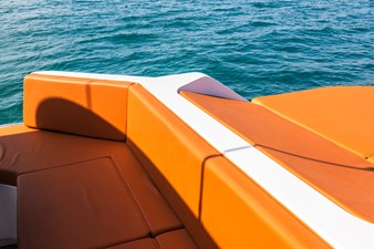 Dr. No 27 HUTTER YACHTS DR. NO POWER CATAMARAN FOR SALE 