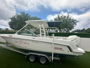 Boston Whaler 230 Vantage 24 WhatsApp Image 2024-12-13 at 09.19.57