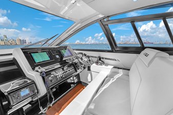 Cruisers Yachts 42 GLS OB 46 42' Yacht Cruisers GLS-46