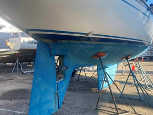 Peregrine 39 
