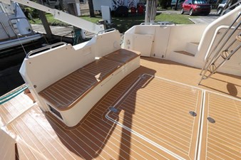 Sea Sun 46 47_1996 59ft Fairline Squadron 59