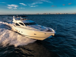 Bella 52 Profile 4