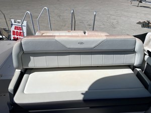 Regal 27' FASDeck 17 15-STERN BENCH SEAT