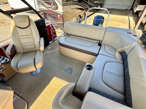 019 Harris Solstice 240 SL TNVL321 48 