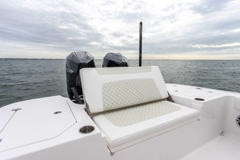 28' Caymas 281HB Center Console 62 