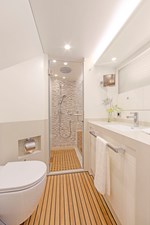 HELGA 11 6095d01_13654