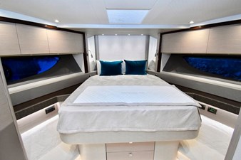 Do It Anyway 17 76-ft-2018-Sunseeker-Yacht-08