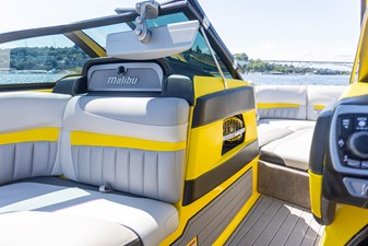 MALIBU MKZ 10 