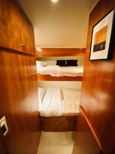 The Motley Crew 58 59_2003 57ft Navigator THE MOTLEY CREW