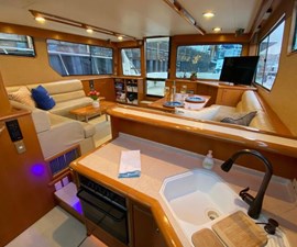 50 ft 2001 Mikelson Luxury Sportfisher 16 