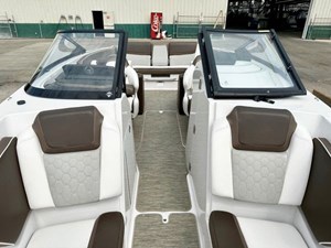 2019 Scarab 255 ID Open 38 39