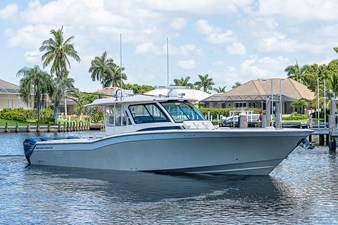 NO NAME 62 45_grady_white_profiles_4