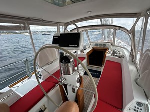 KISMET 9 Cockpit 