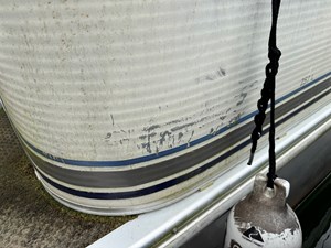 02 Bennington 257L Pontoon NLSQ 80 