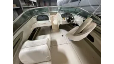 2005 Sea Ray 200 Sport 5 