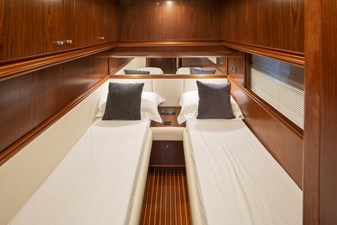 -- 31 Navalia 65 - 041