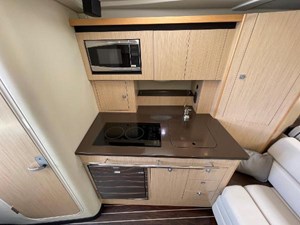 Monterey 335 Sport Yacht 18 2016-monterey-335-sport-yacht-power-9542251-20240910120154386-1_LARGE